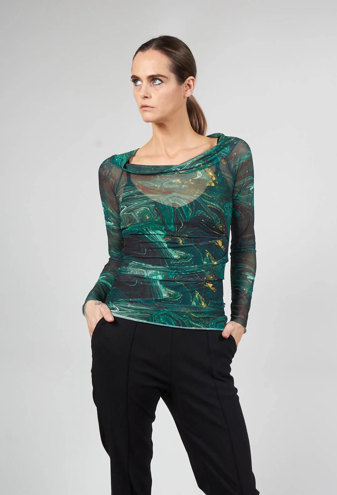 Atik Shirt in Black Dark Green