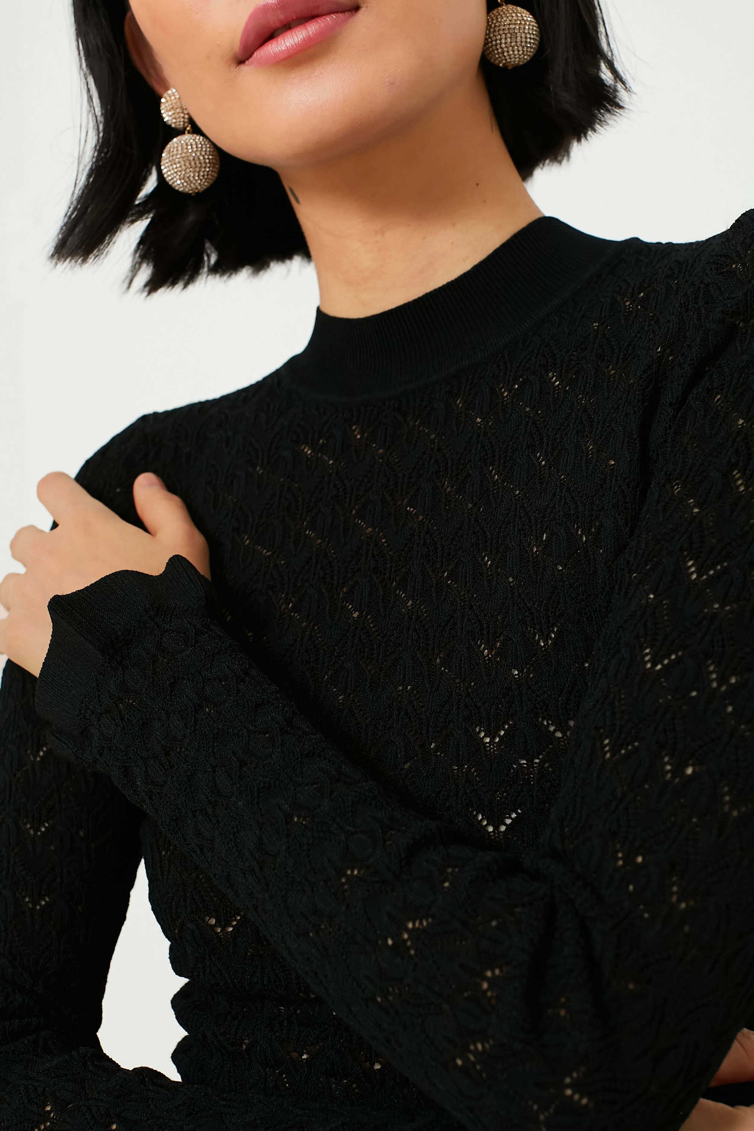 Black Rue Fine Knit Gauge High Neck Sweater