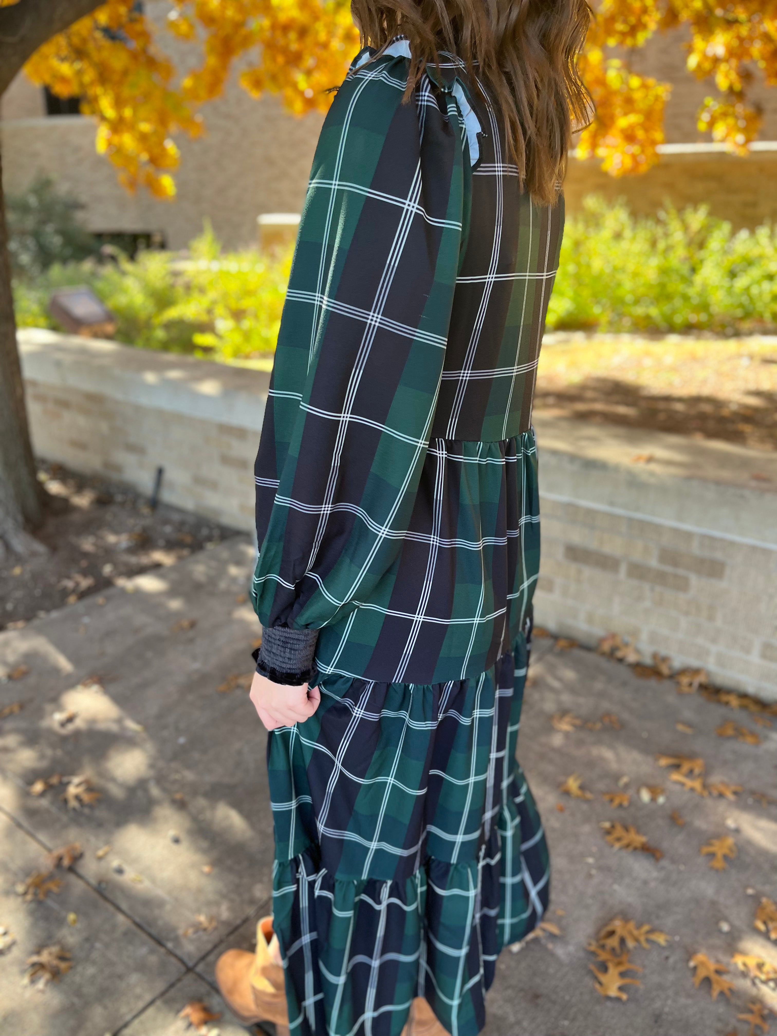 Long Sleeve Plaid Midi Dress- Emerald White