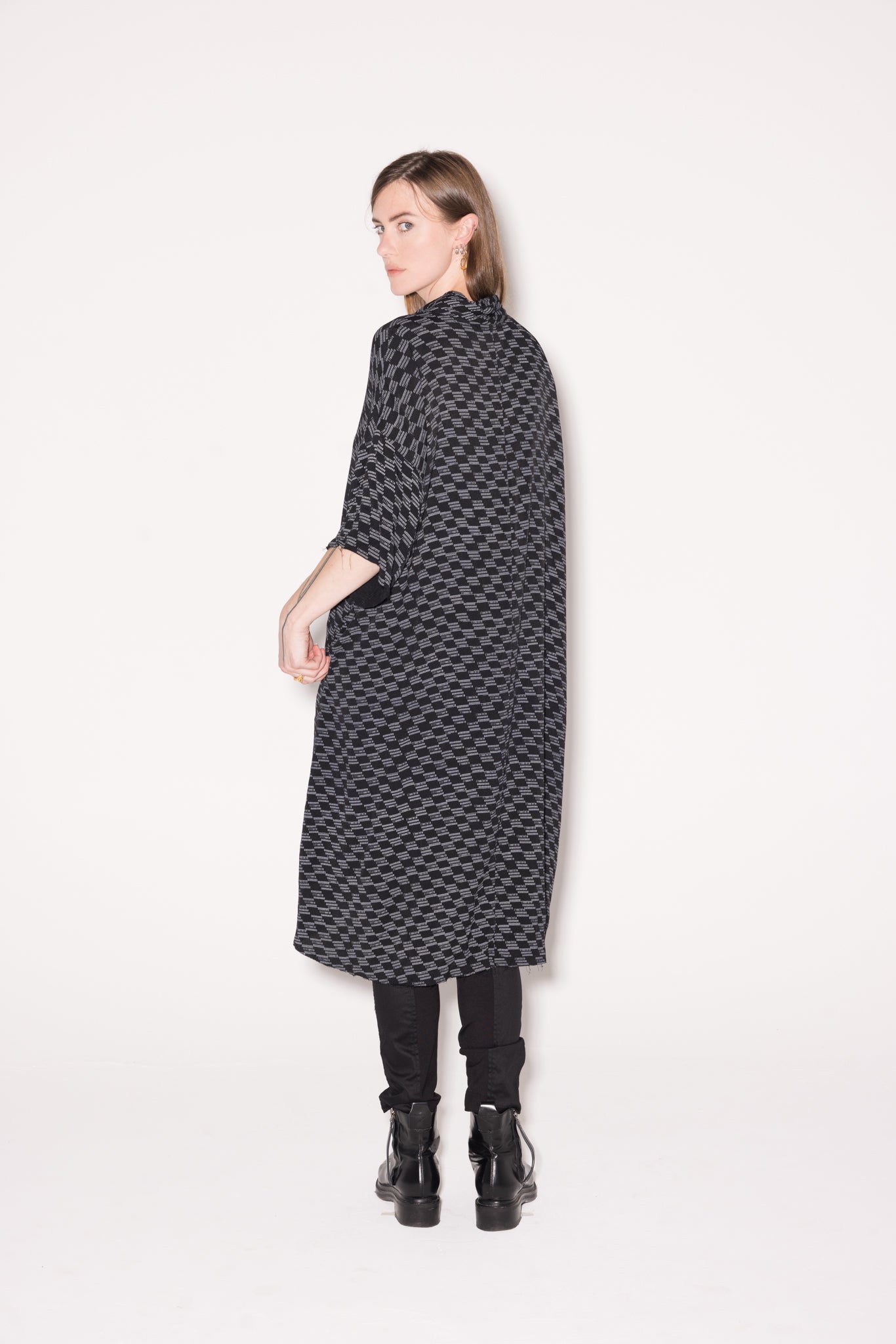 Opposite Dress | Black Grey Code