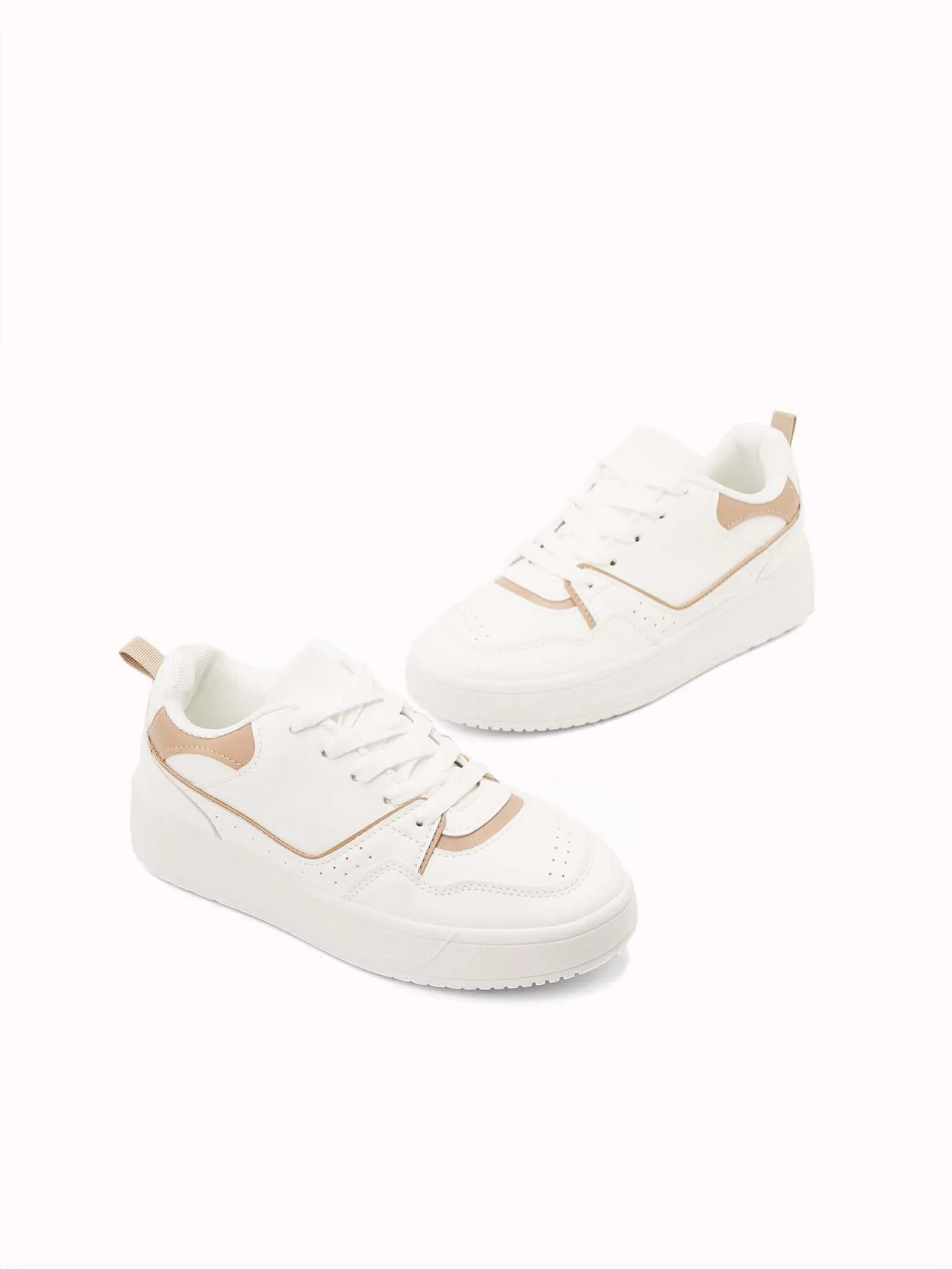 Riston Lace-Up Sneakers