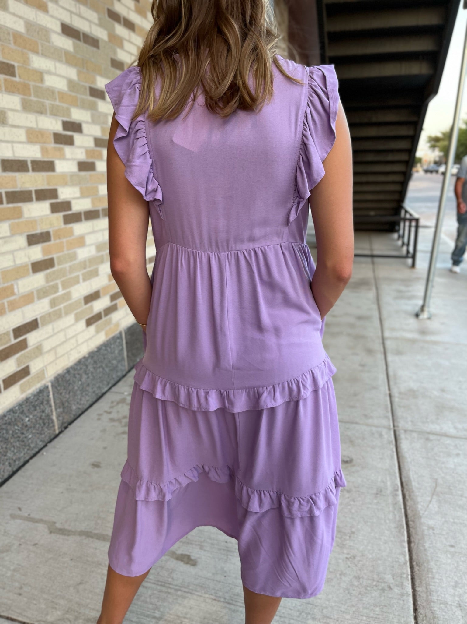 RUFFLE SLEEVE TIERED MIDI DRESS- LAVENDER