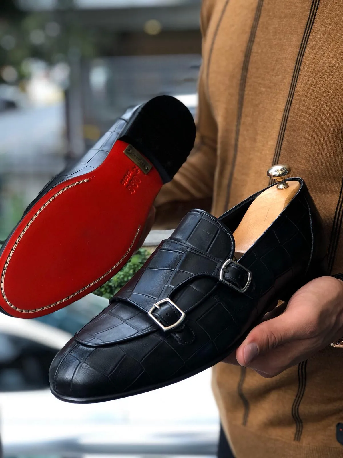 SARDINELLI LIMITED BLACK LOAFERS