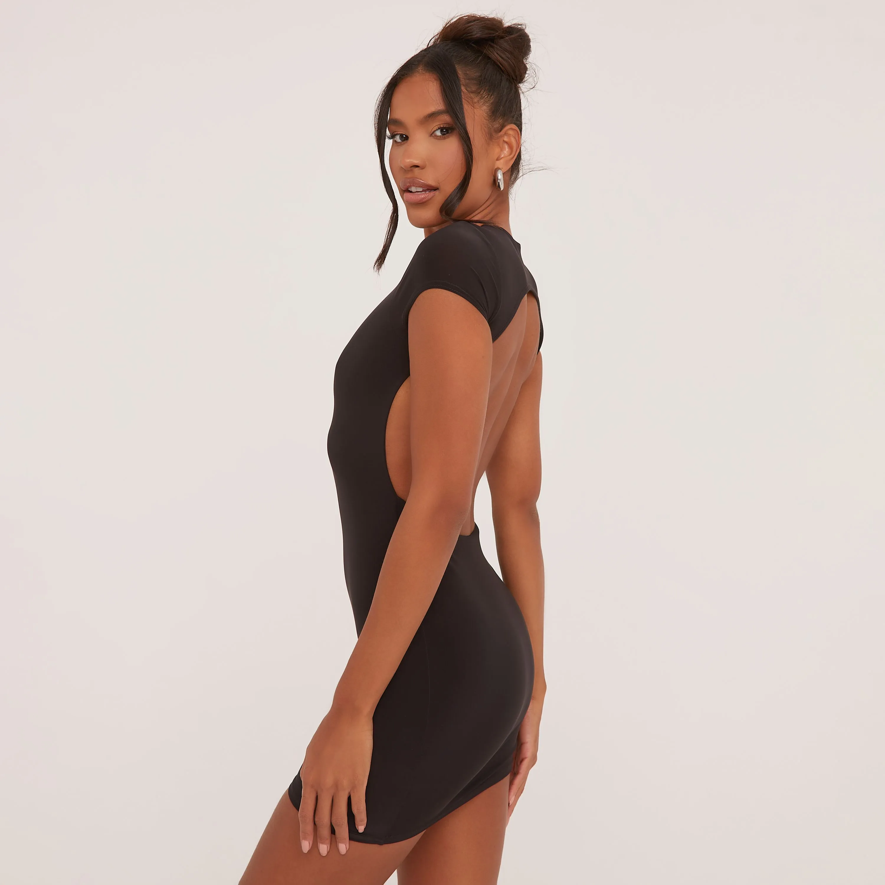 Short Sleeve Open Back Mini Bodycon Dress In Black Slinky