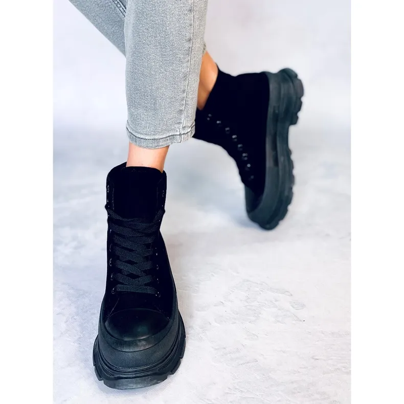 Yara Black women's ankle sneakers